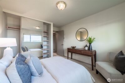 2502 Canterbury Lane E #406, Seattle, WA 98112 - Photo 17