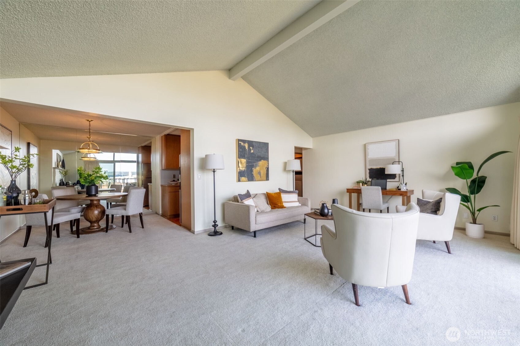 2502 Canterbury Lane E #406, Seattle, WA 98112