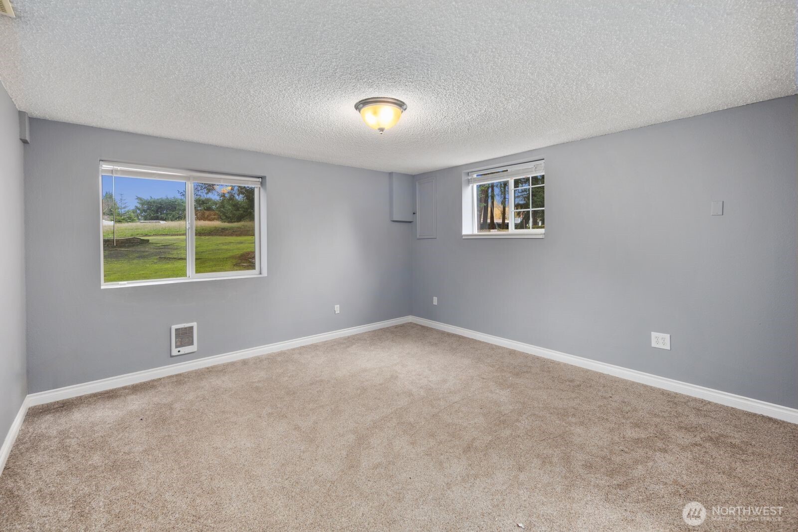 2514 72nd Street E, Tacoma, WA 98404