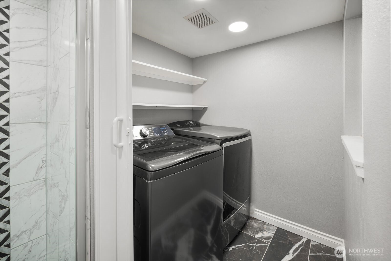 2514 72nd Street E, Tacoma, WA 98404