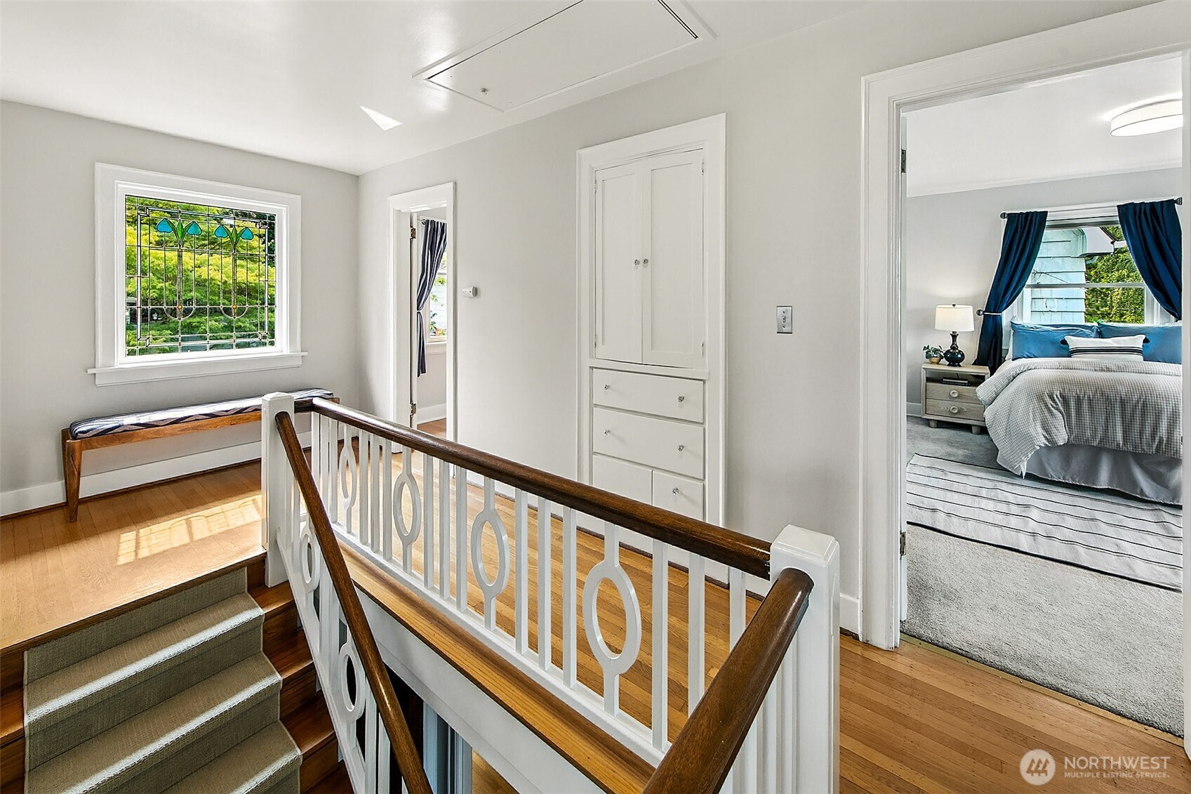 1939 E Crescent Drive , Seattle, WA 98112