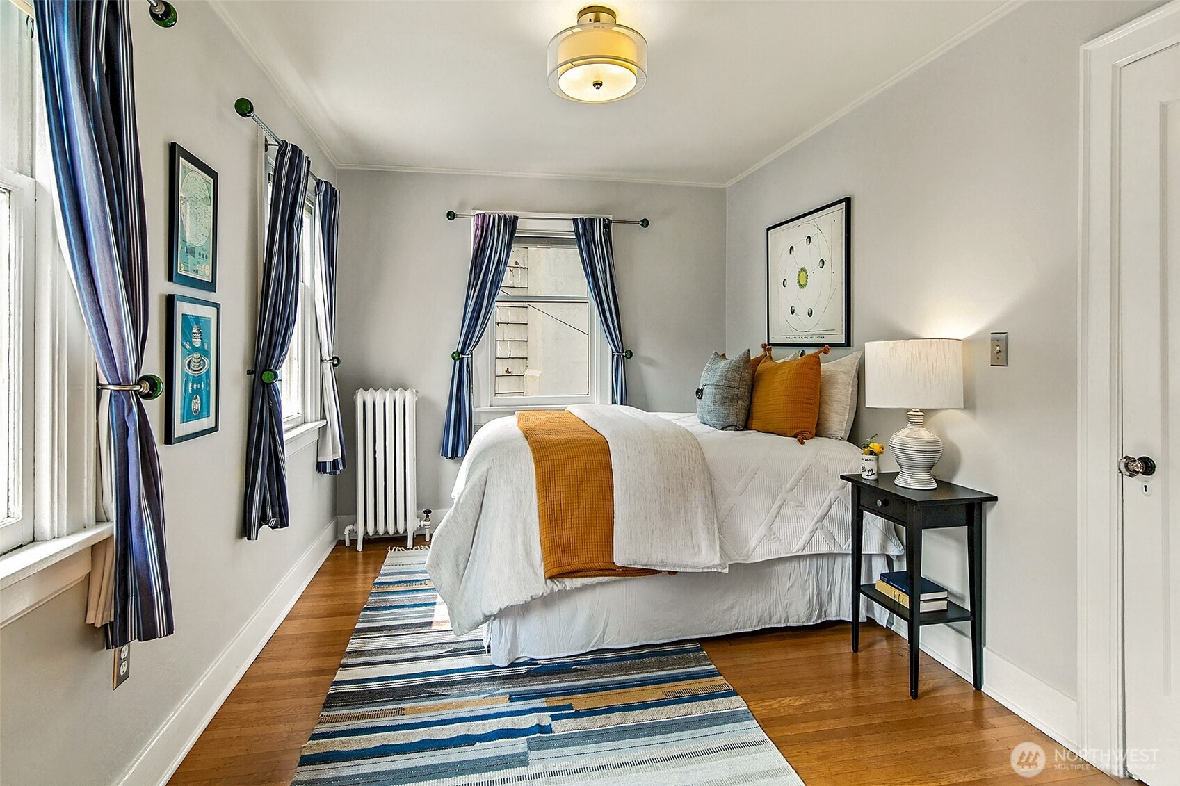 1939 E Crescent Drive , Seattle, WA 98112