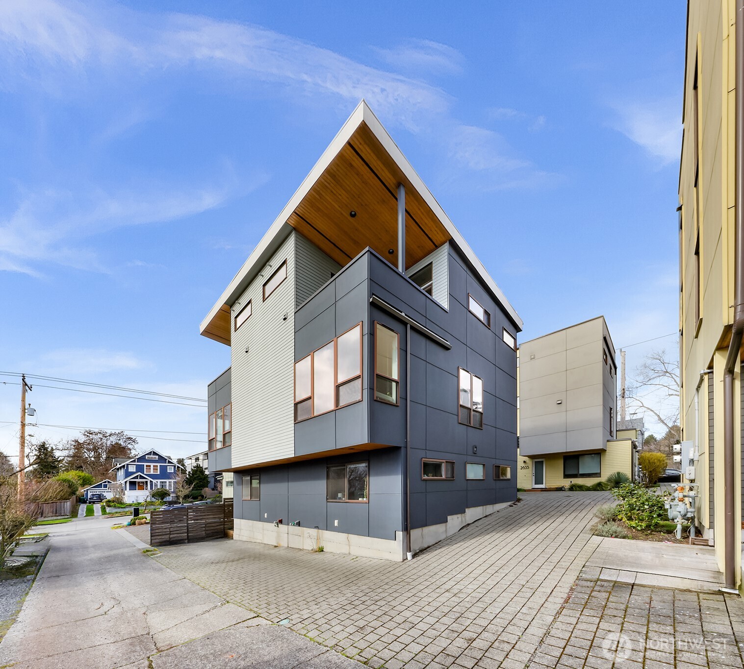 2661 NW 64th Street , Seattle, WA 98107