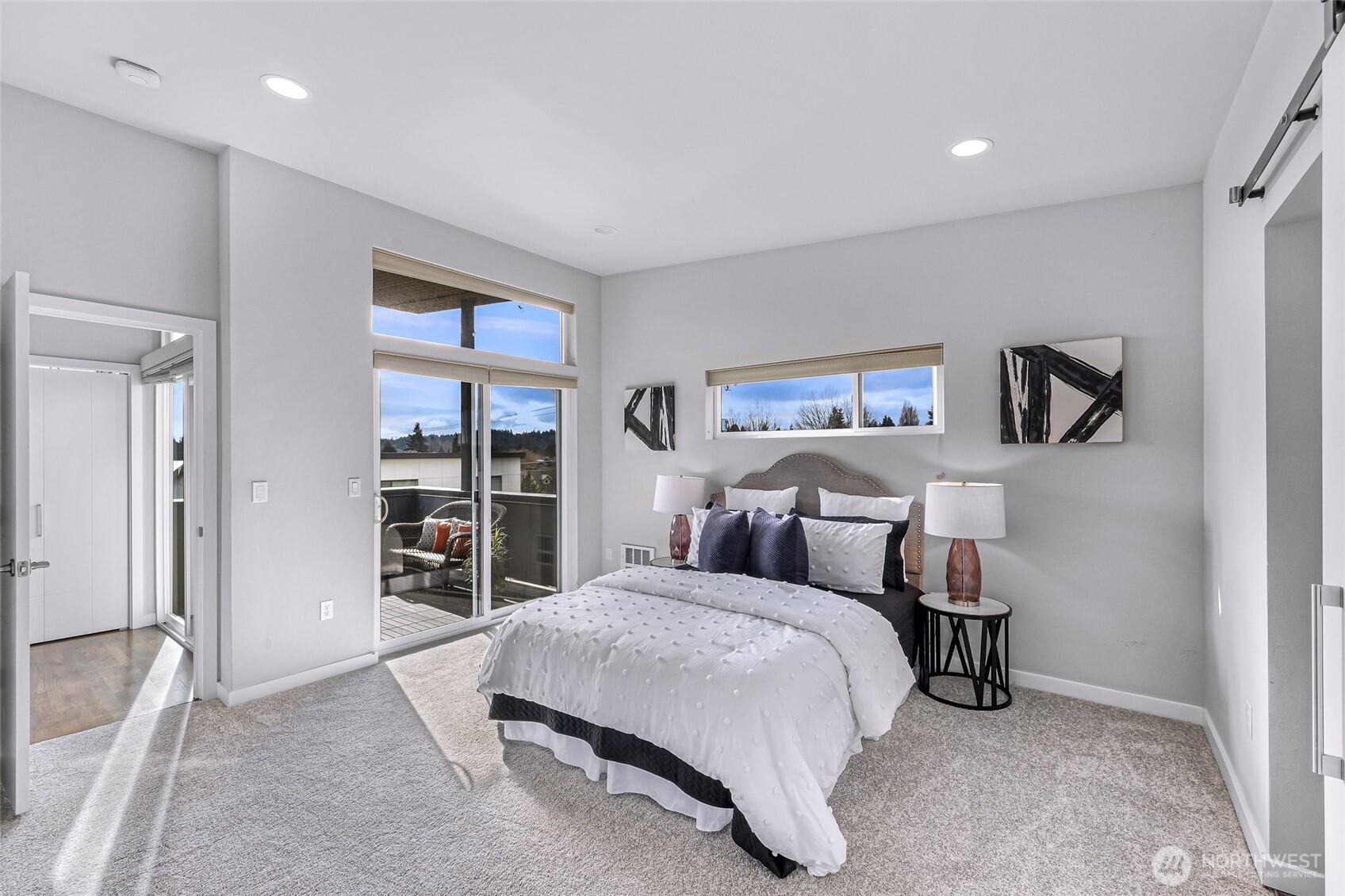 2661 NW 64th Street , Seattle, WA 98107