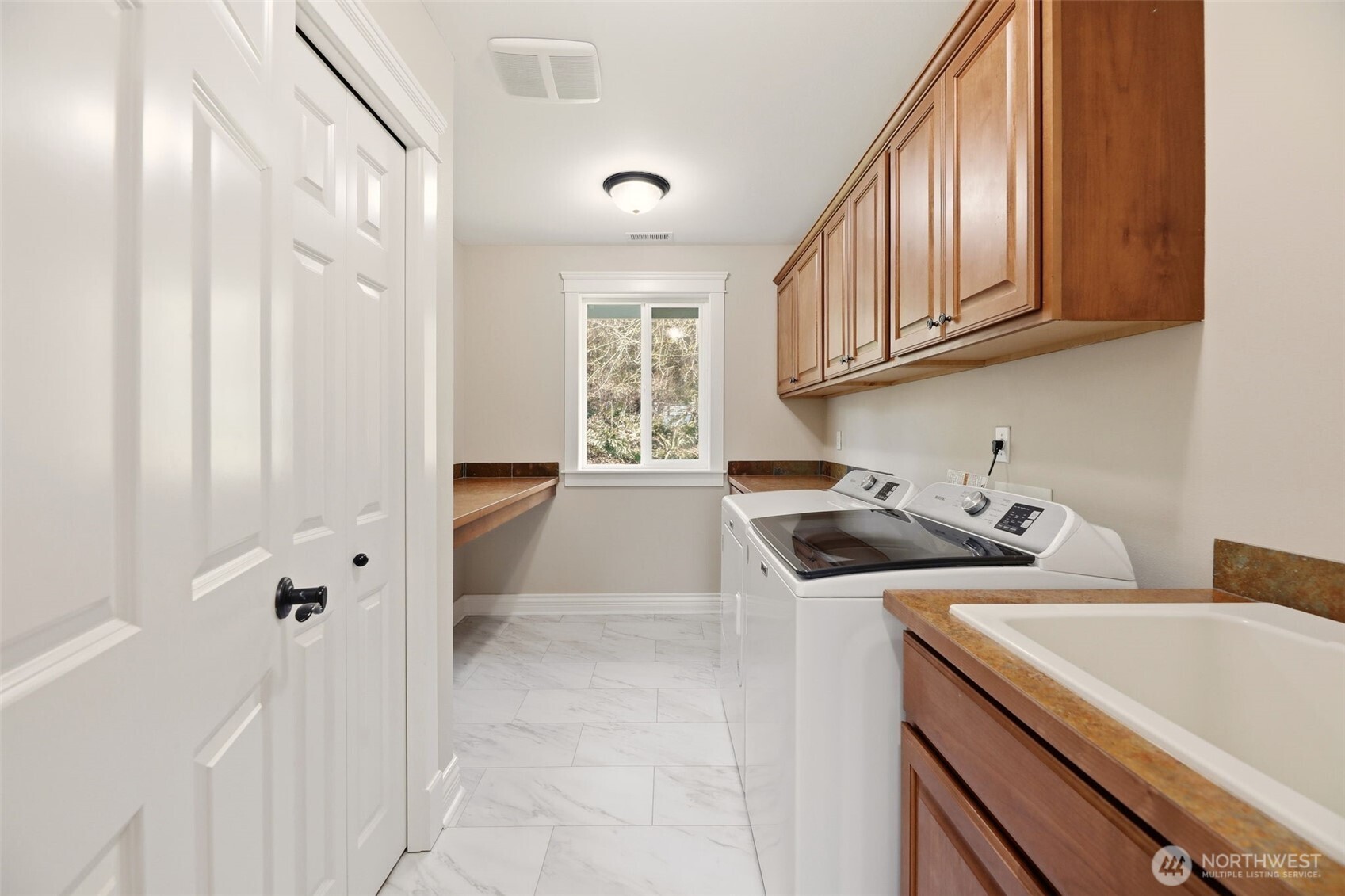 12932 3rd Avenue NE, Tulalip, WA 98271