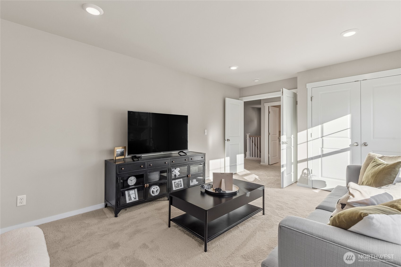 7904 286th Place NW #19, Stanwood, WA 98292