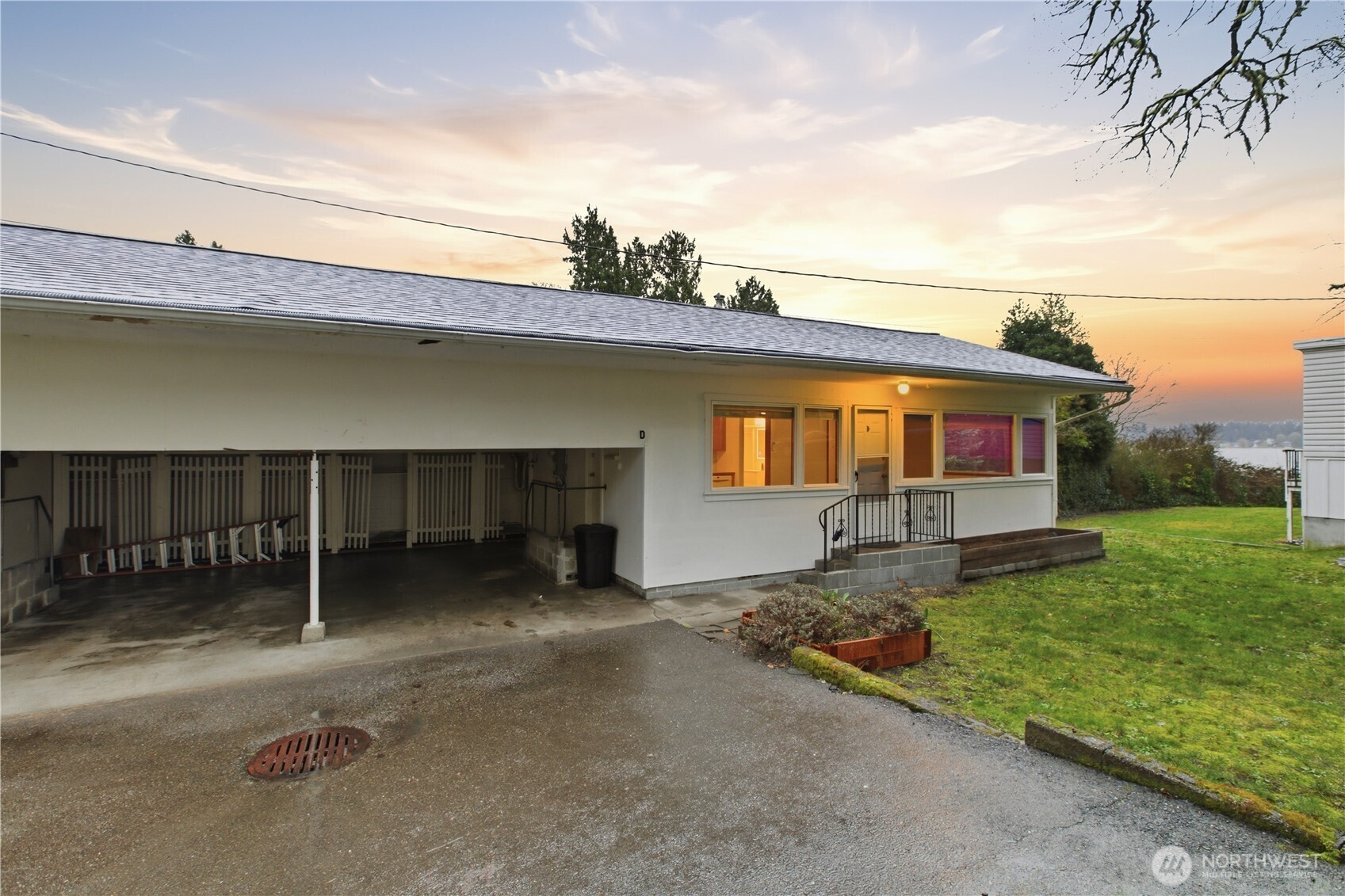 9830 American Avenue SW #A-D, Lakewood, WA 98498