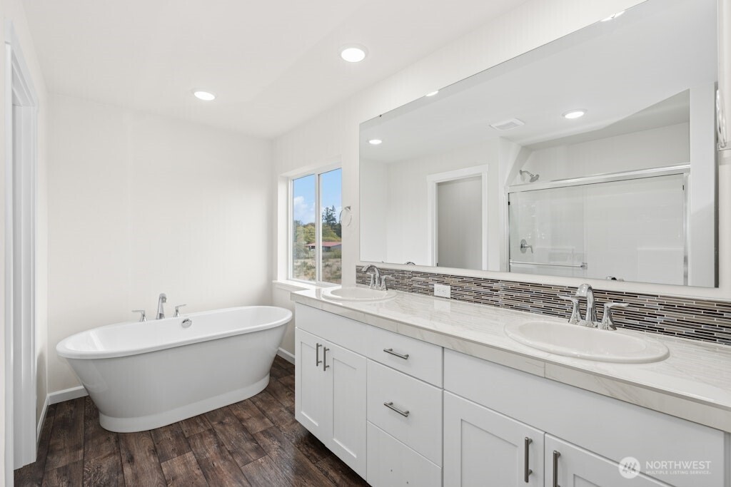 14744 88th Way SE #8, Yelm, WA 98597