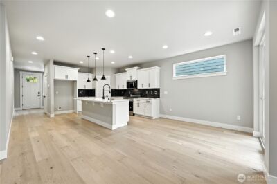 19112 Meridian Drive SE #CW 01, Bothell, WA 98012 - Photo 4