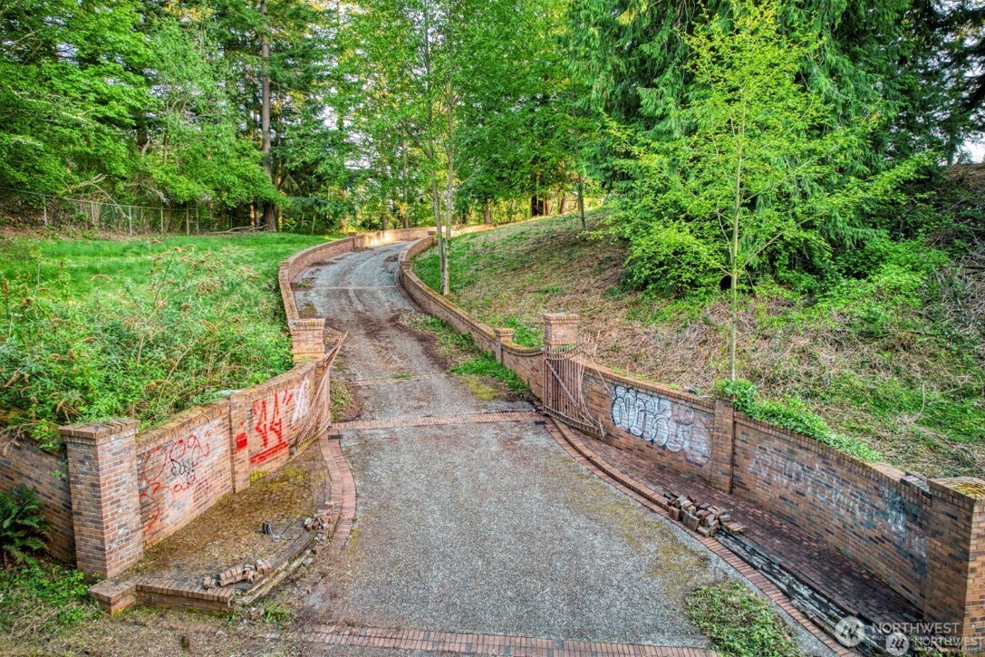 6920 Fisher Road , Edmonds, WA 98026