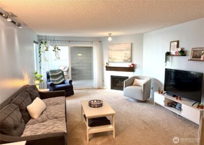 10501 8th Avenue NE #335, Seattle, WA 98125 - Photo 3