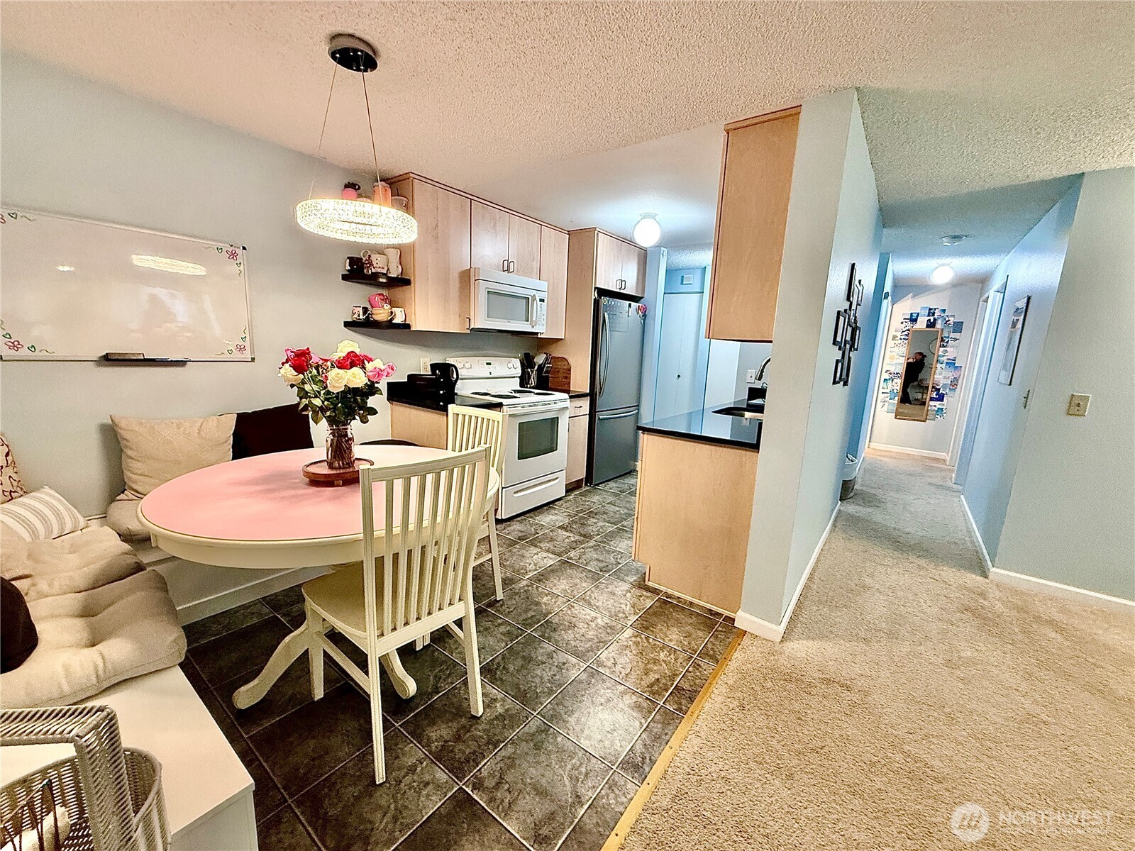 10501 8th Avenue NE #335, Seattle, WA 98125