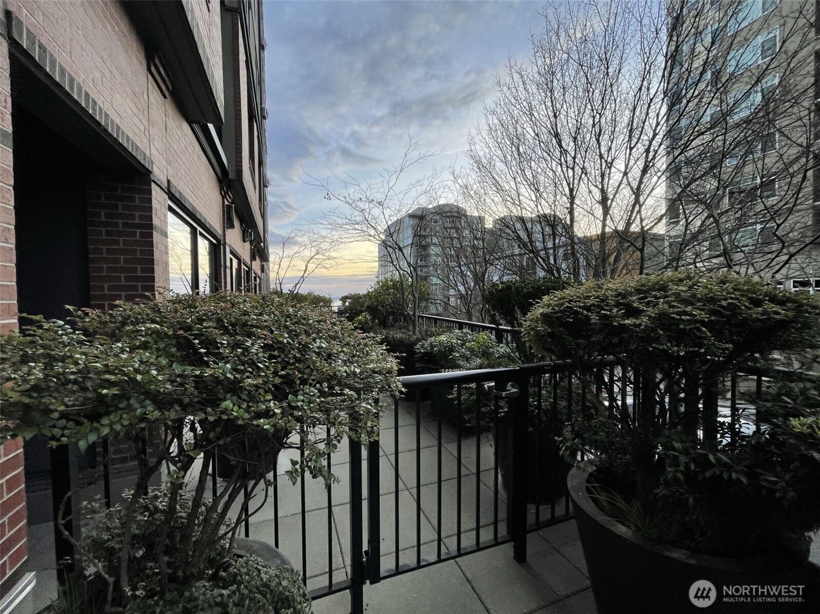 2721 1st Avenue #PH06, Seattle, WA 98121