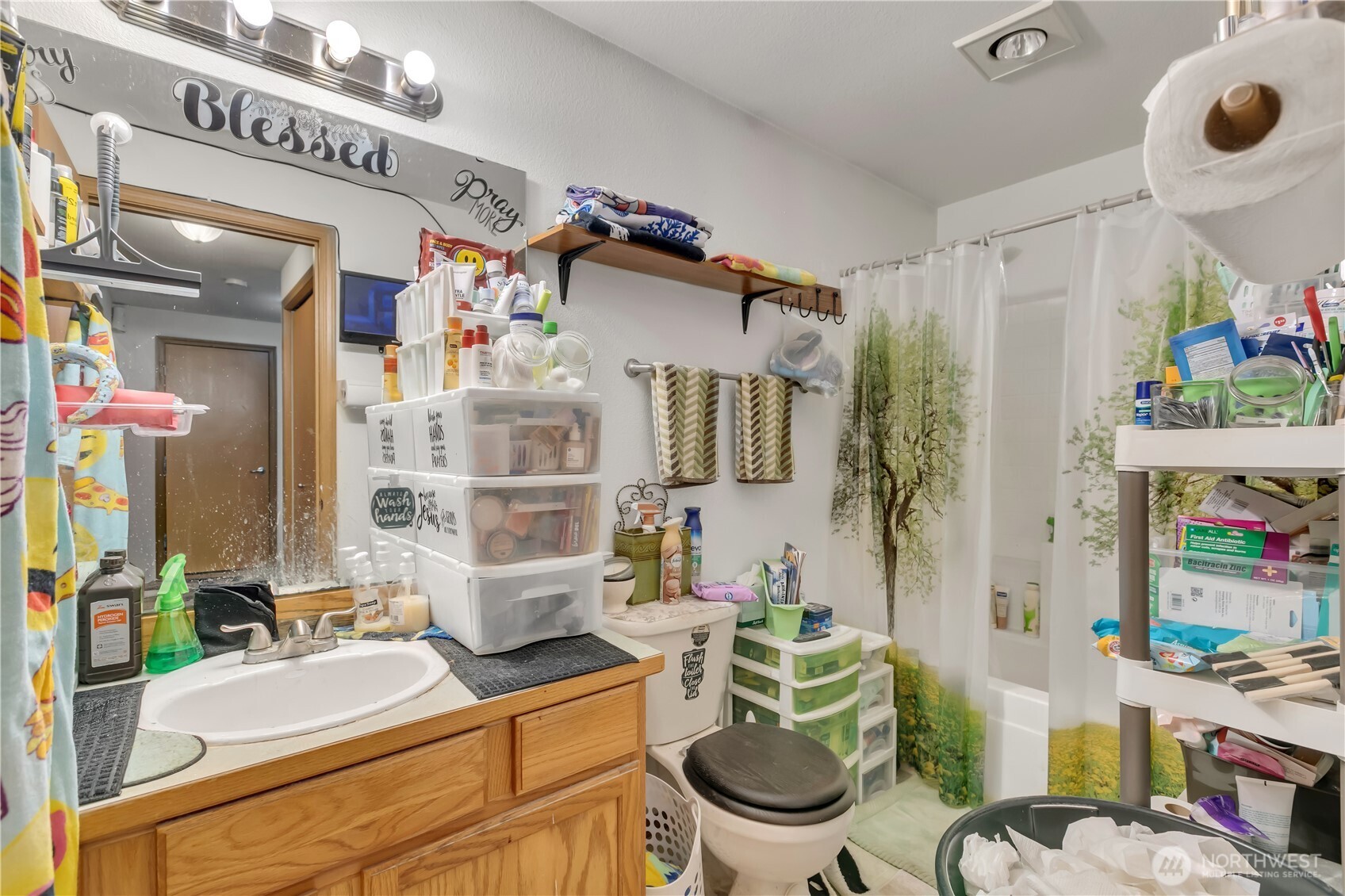 626 N Anderson Street , Tacoma, WA 98406