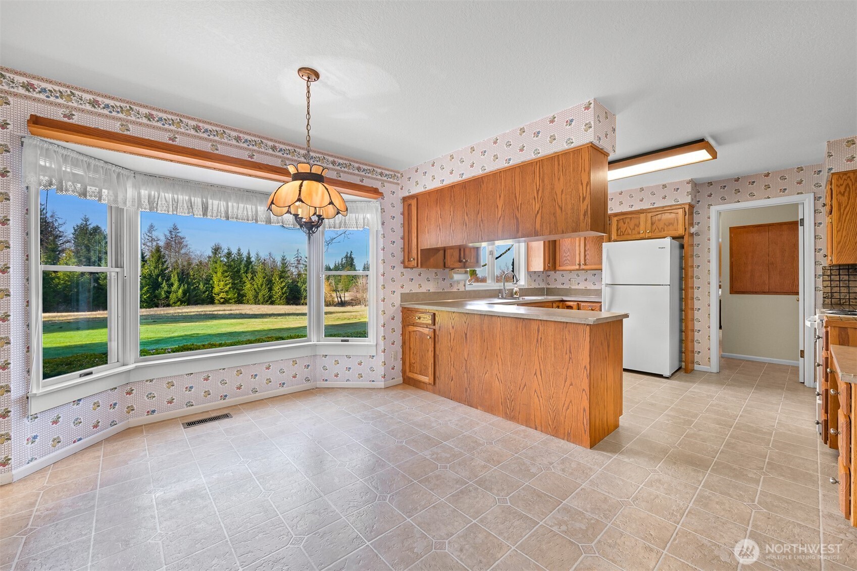 6049 Medcalf Road , Bellingham, WA 98226