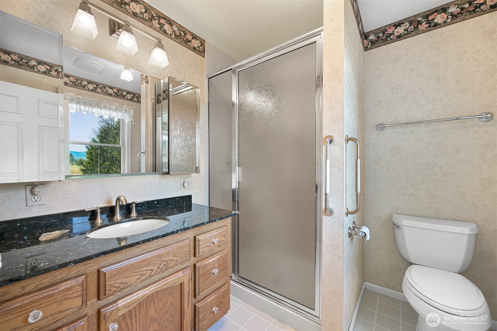 6049 Medcalf Road , Bellingham, WA 98226