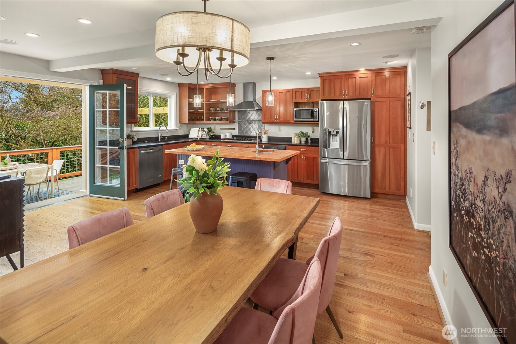 7223 28th Avenue NE, Seattle, WA 98115