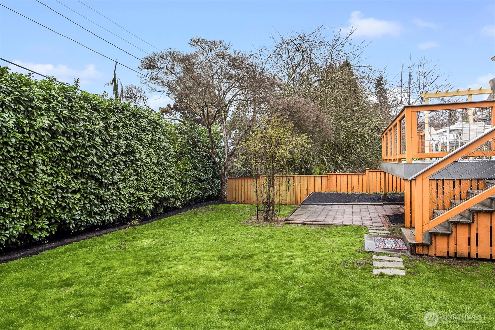 7223 28th Avenue NE, Seattle, WA 98115