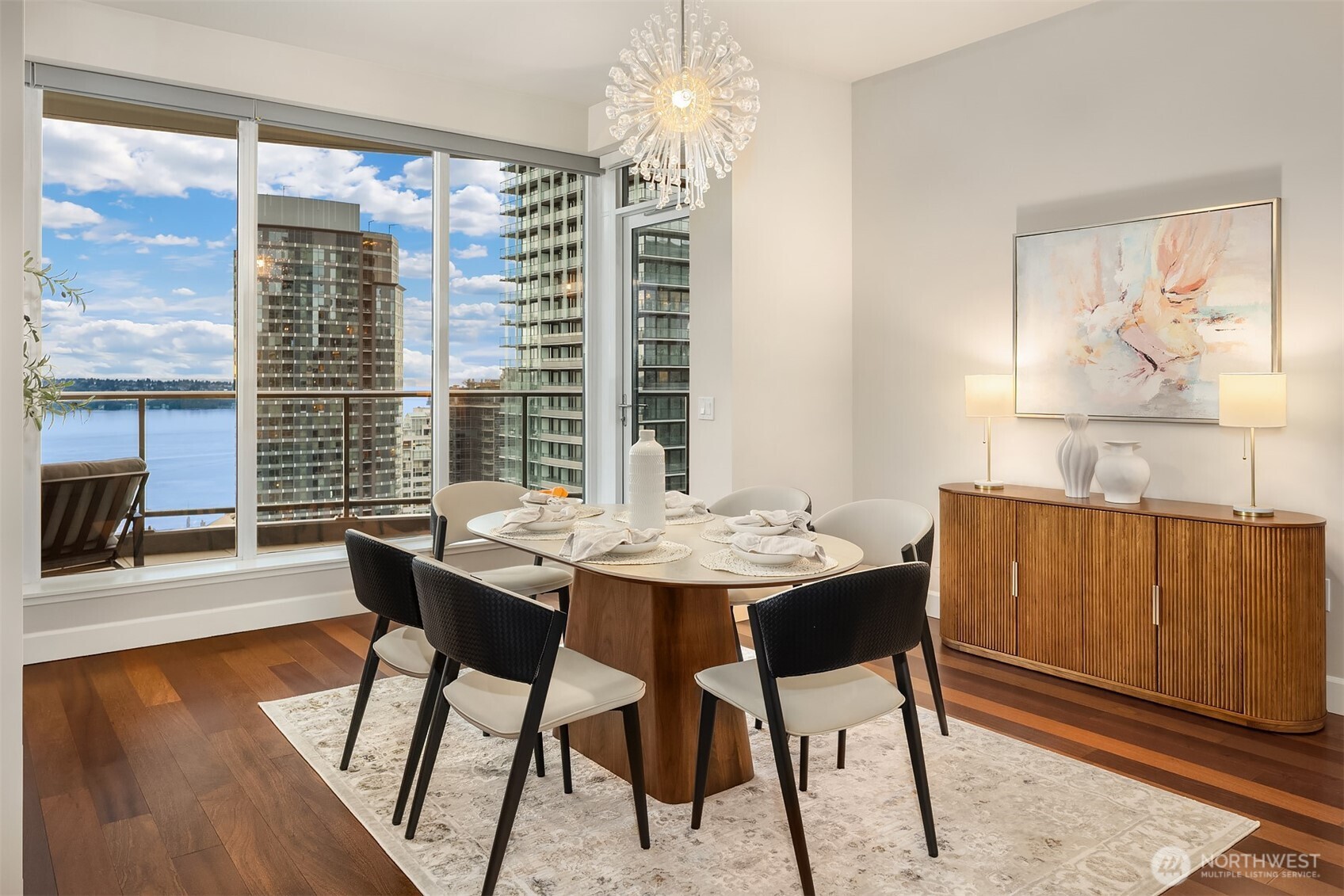 1920 4th Avenue #2702, Seattle, WA 98101