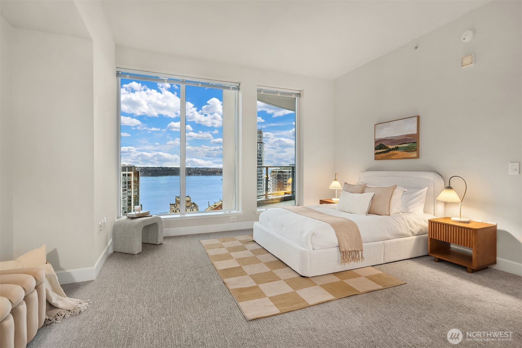 1920 4th Avenue #2702, Seattle, WA 98101