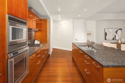 1920 4th Avenue #2702, Seattle, WA 98101 - Photo 3