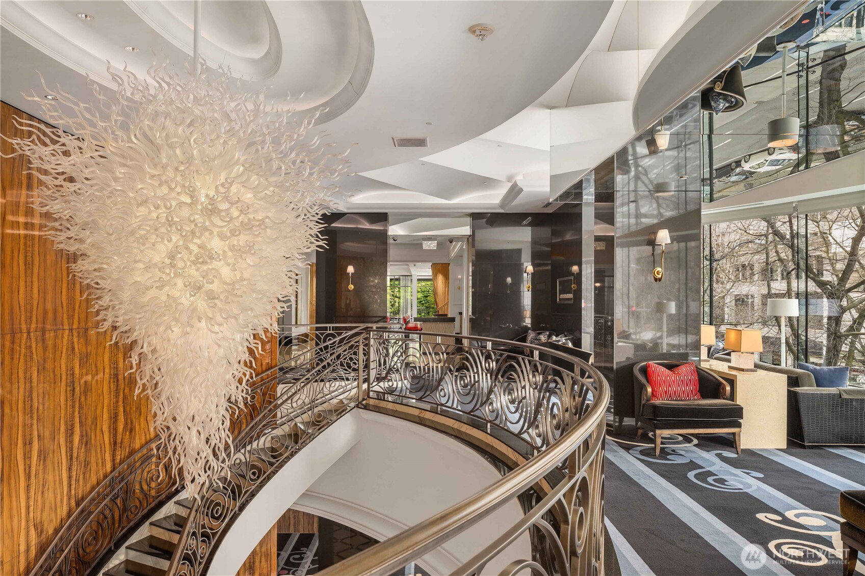 1920 4th Avenue #2702, Seattle, WA 98101