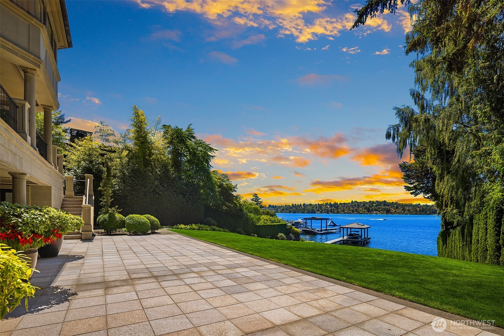 628252 RE Undisclosed , Mercer Island, WA 98040