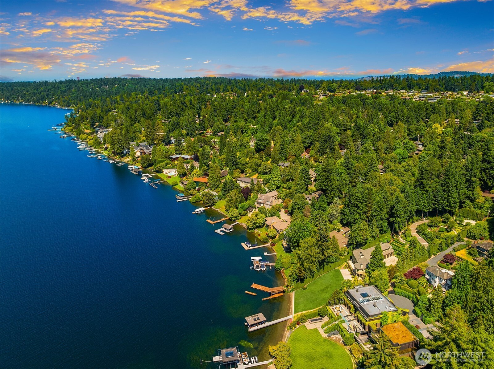 628252 RE Undisclosed , Mercer Island, WA 98040