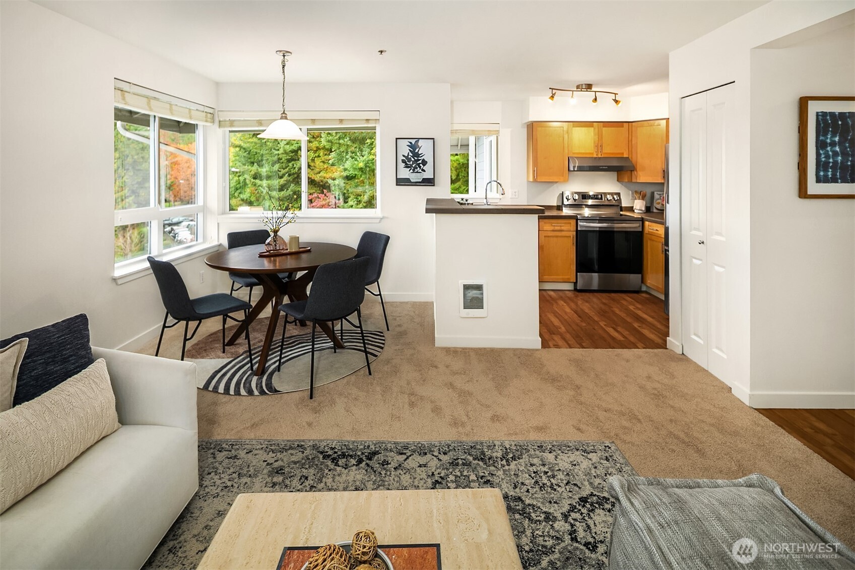 12023 NE 204th Place #E303, Bothell, WA 98011