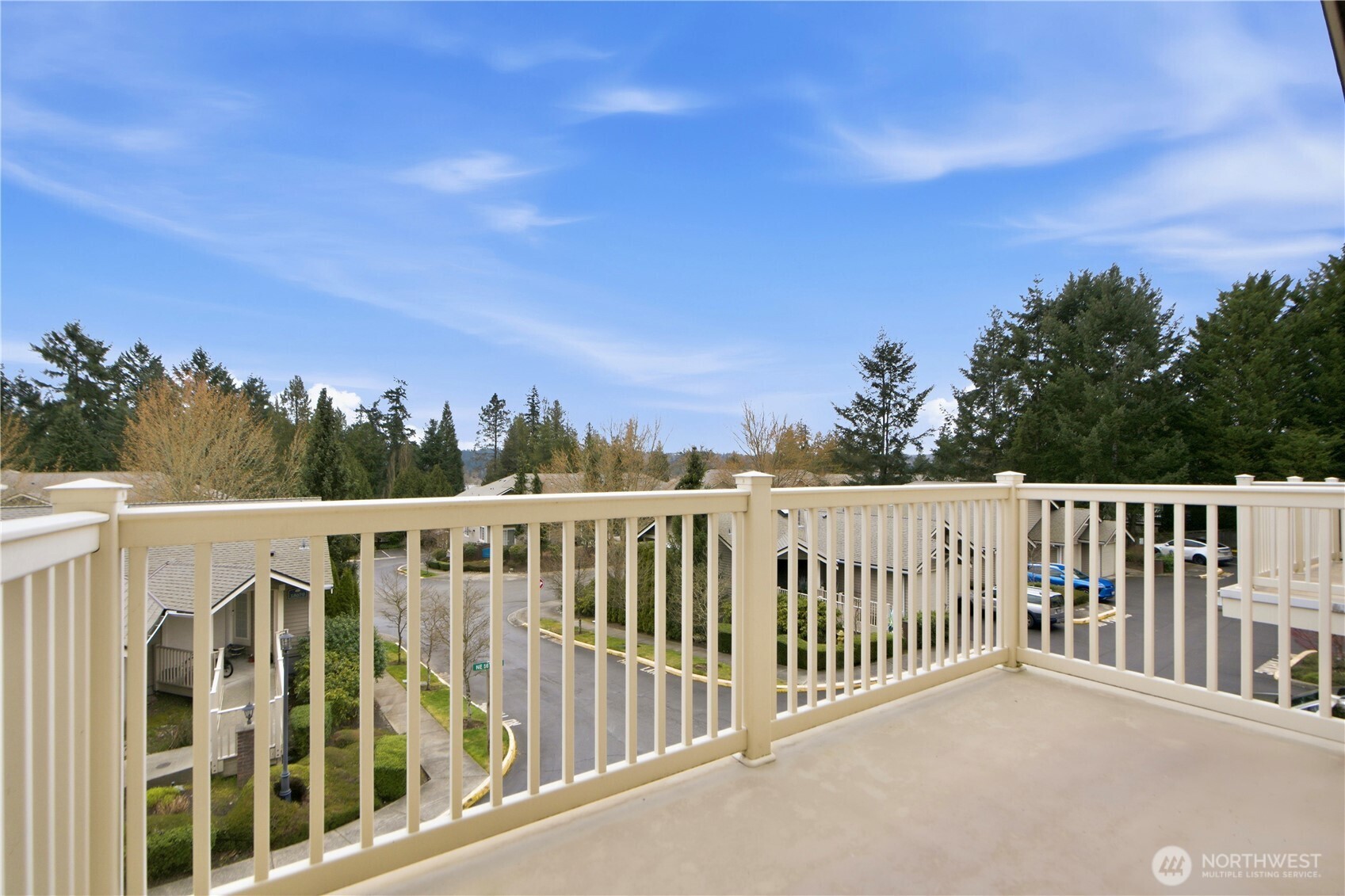 18676 NE 56th Court , Redmond, WA 98052