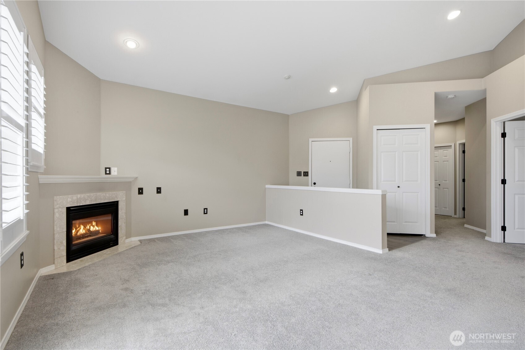 18676 NE 56th Court , Redmond, WA 98052