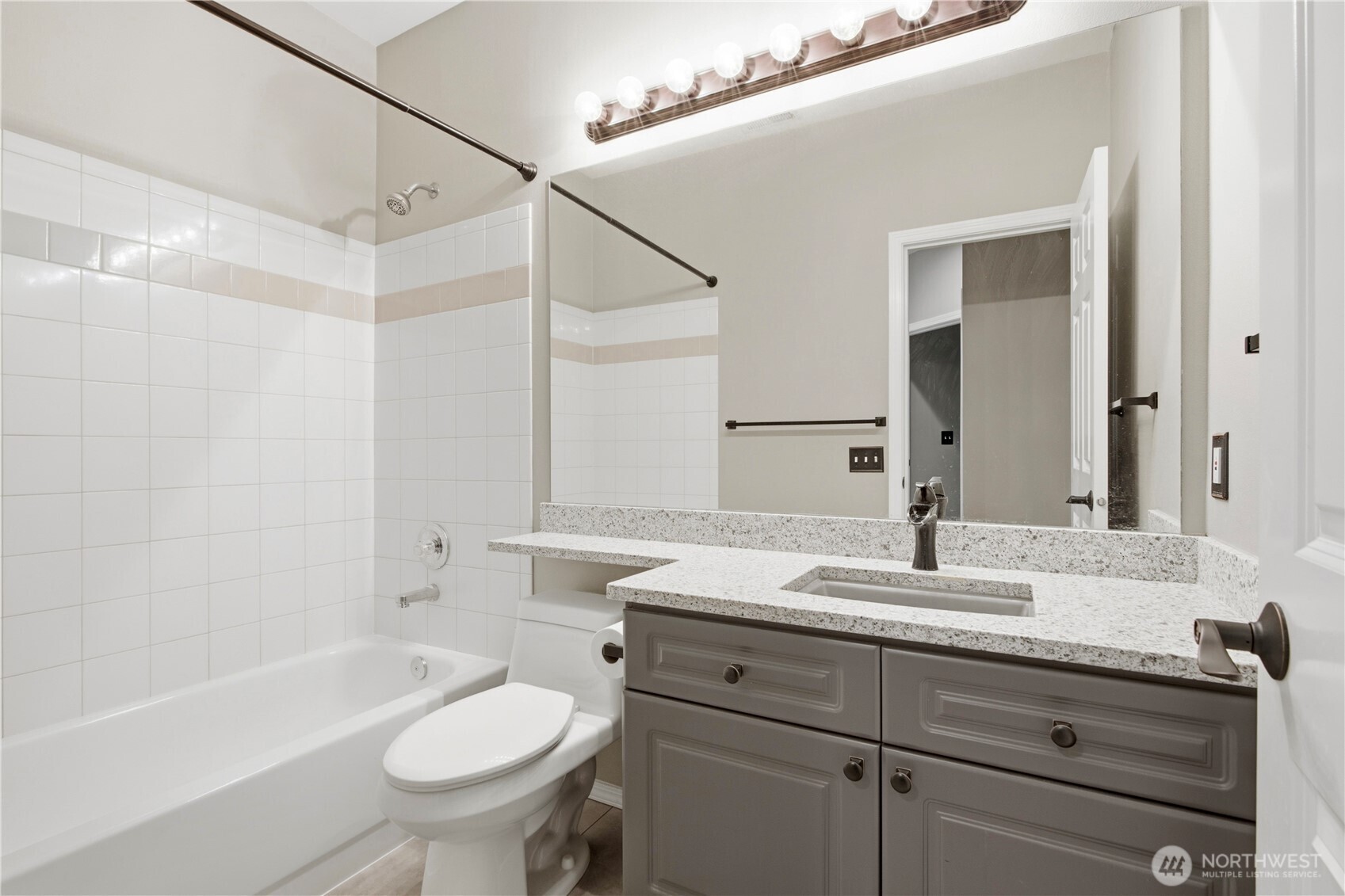 18676 NE 56th Court , Redmond, WA 98052