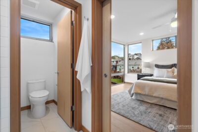 5017 Fauntleroy Way SW #B, Seattle, WA 98136 - Photo 18