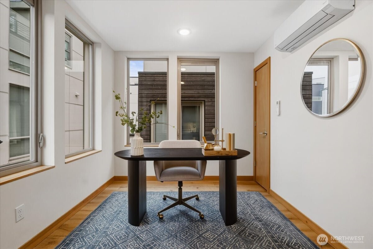 5017 Fauntleroy Way SW #B, Seattle, WA 98136