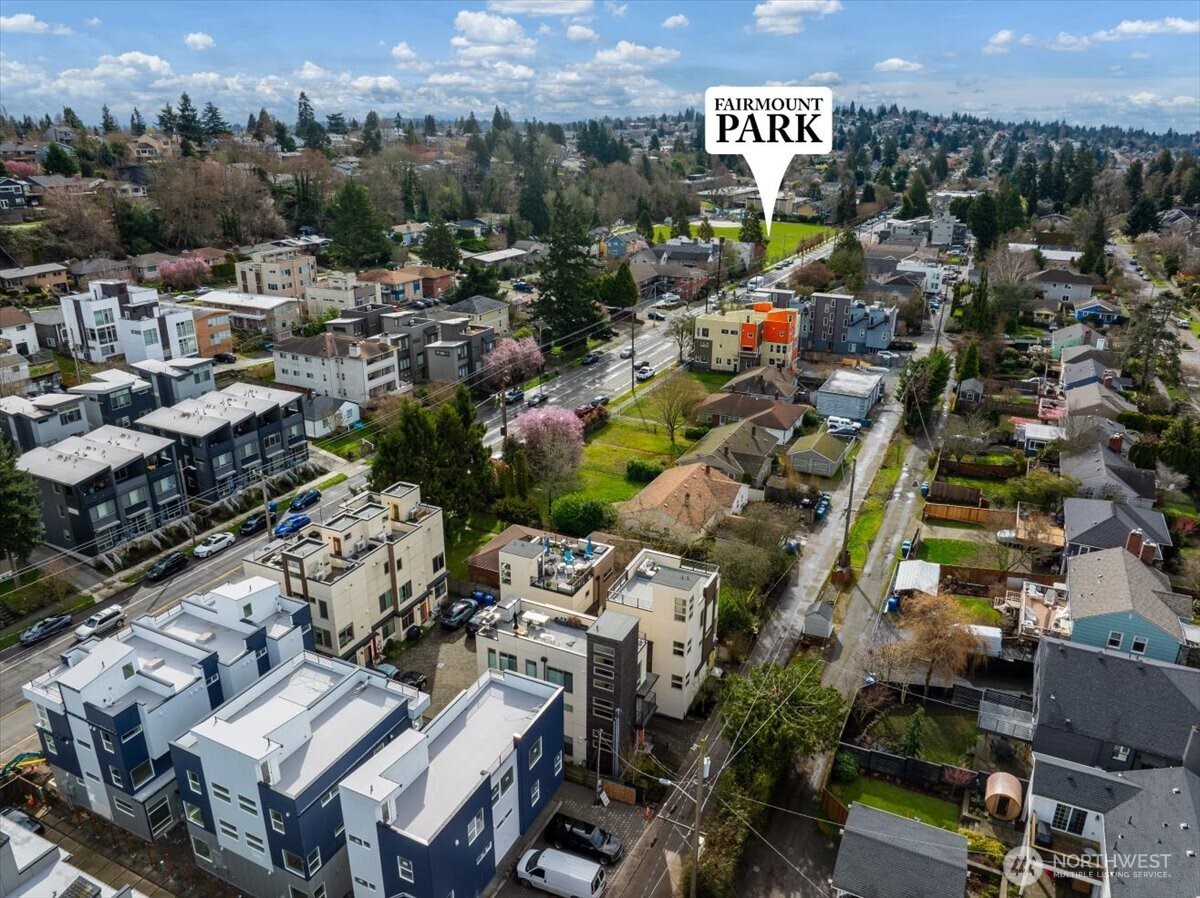 5017 Fauntleroy Way SW #B, Seattle, WA 98136