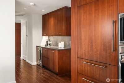 500 106th Avenue NE #3105, Bellevue, WA 98004 - Photo 11