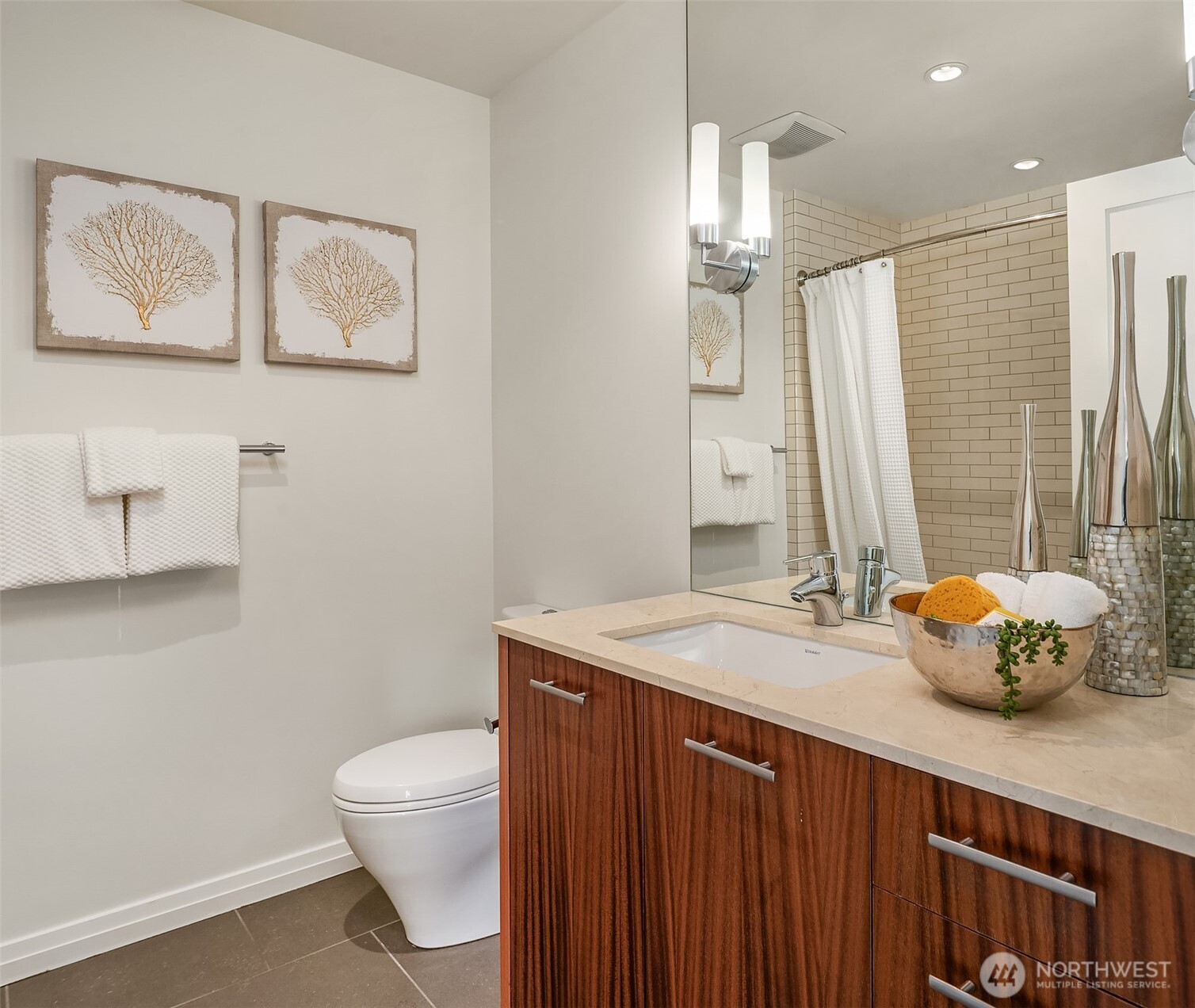 500 106th Avenue NE #3105, Bellevue, WA 98004