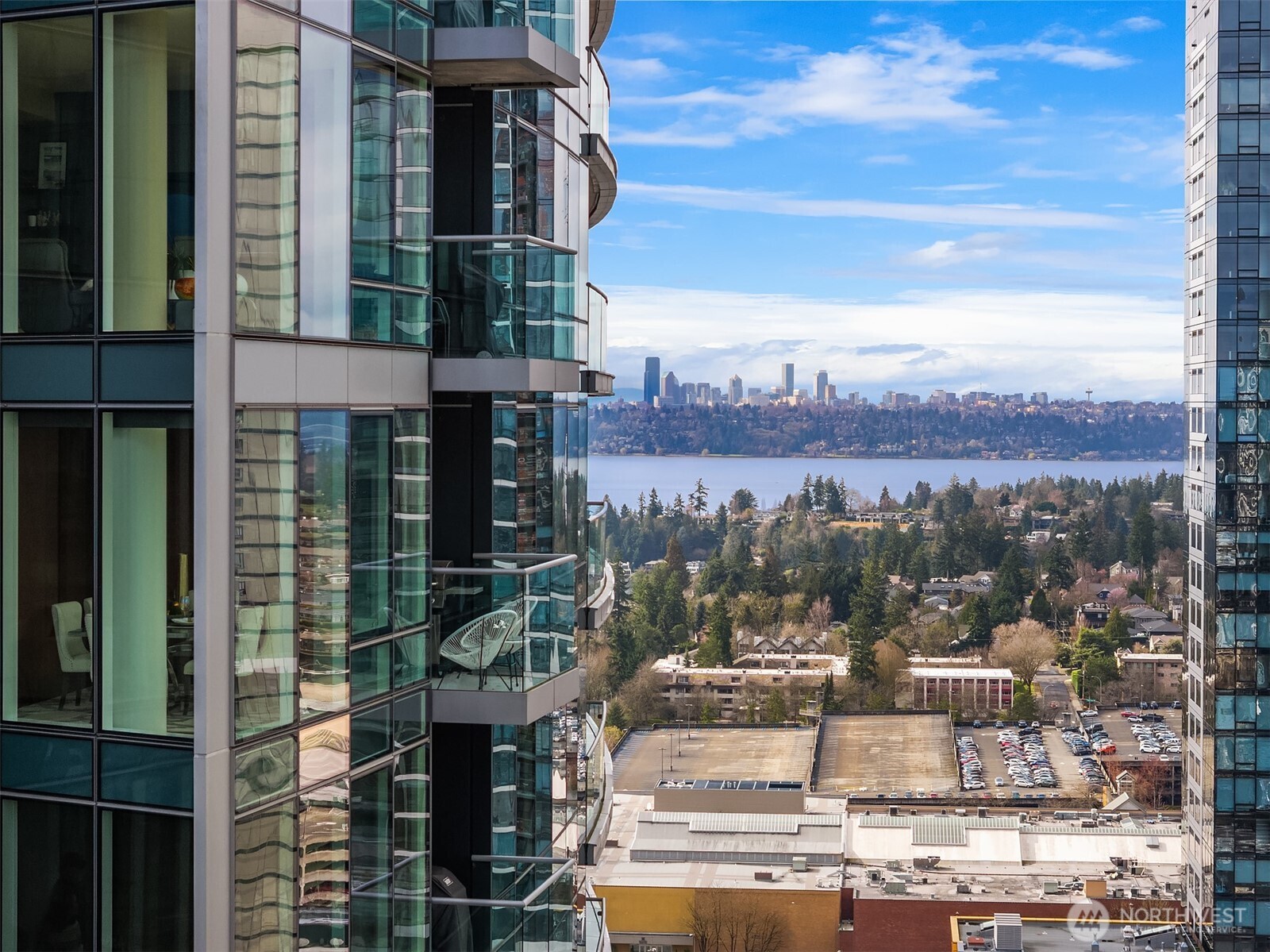 500 106th Avenue NE #3105, Bellevue, WA 98004