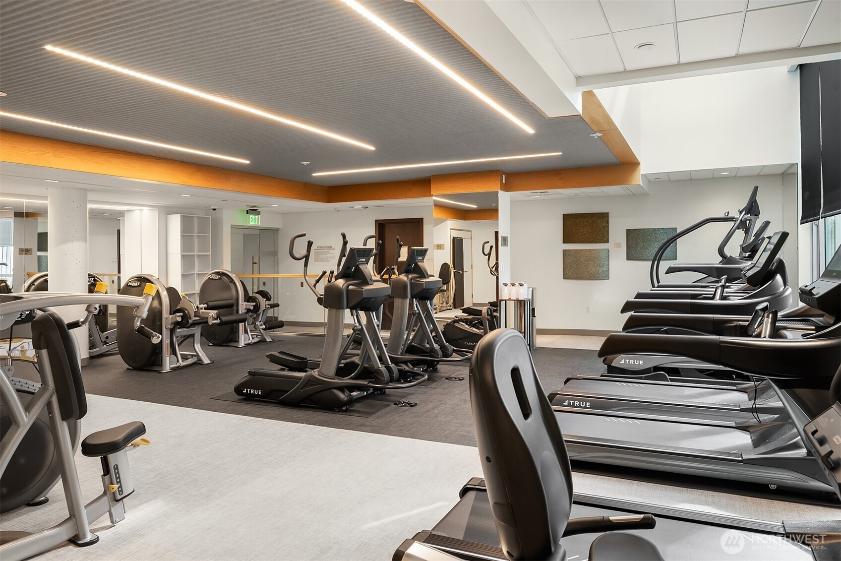 500 106th Avenue NE #3105, Bellevue, WA 98004