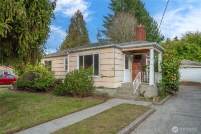 3111 Greenwood Avenue W, University Place, WA 98466-3312