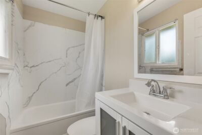 25011 20th Avenue S, Des Moines, WA 98198 - Photo 22