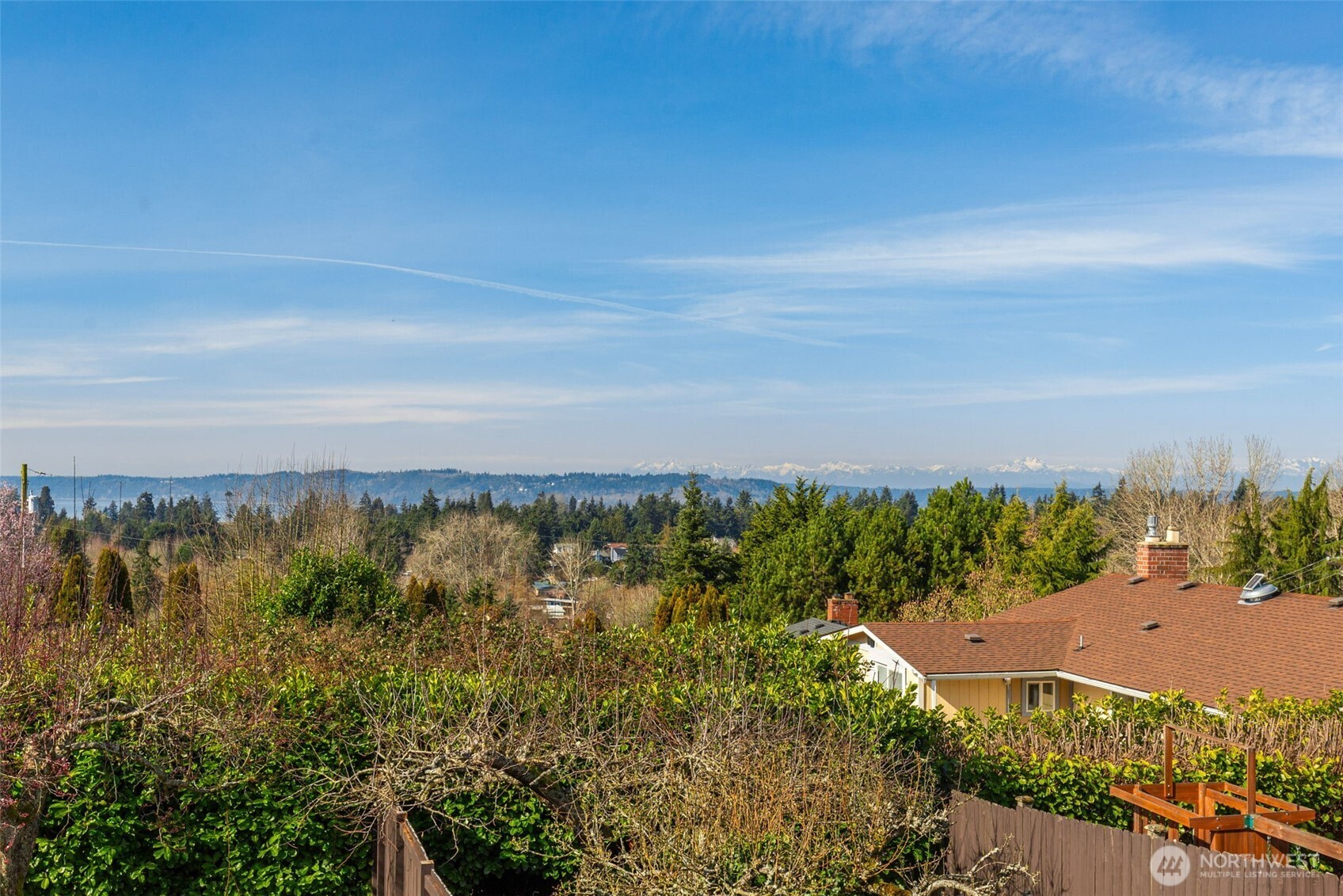 25011 20th Avenue S, Des Moines, WA 98198