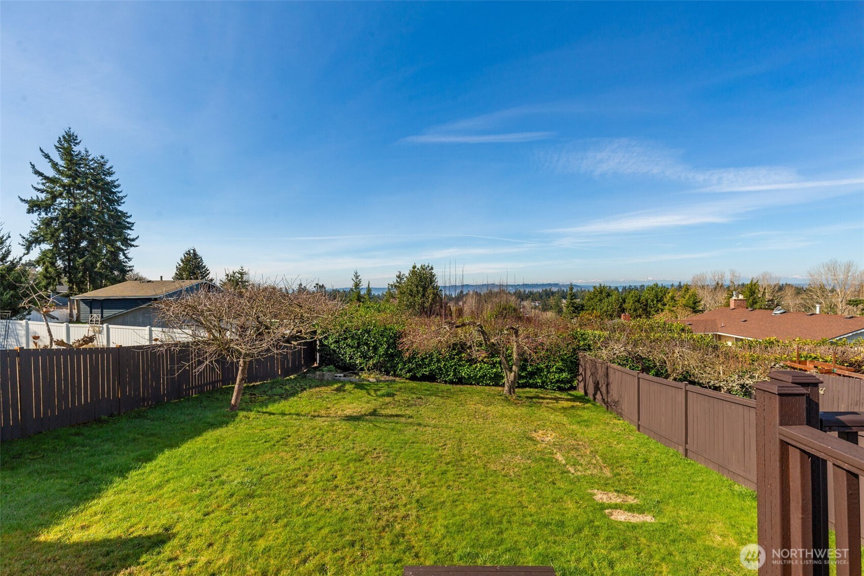 25011 20th Avenue S, Des Moines, WA 98198