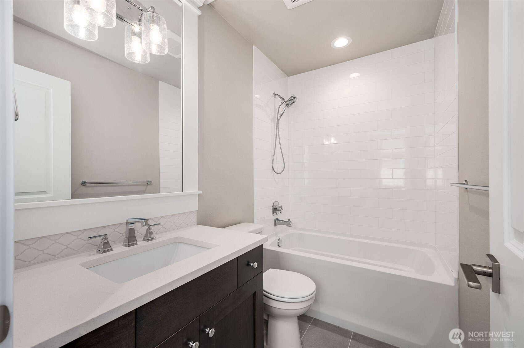 17254 NE 113th Court , Redmond, WA 98052