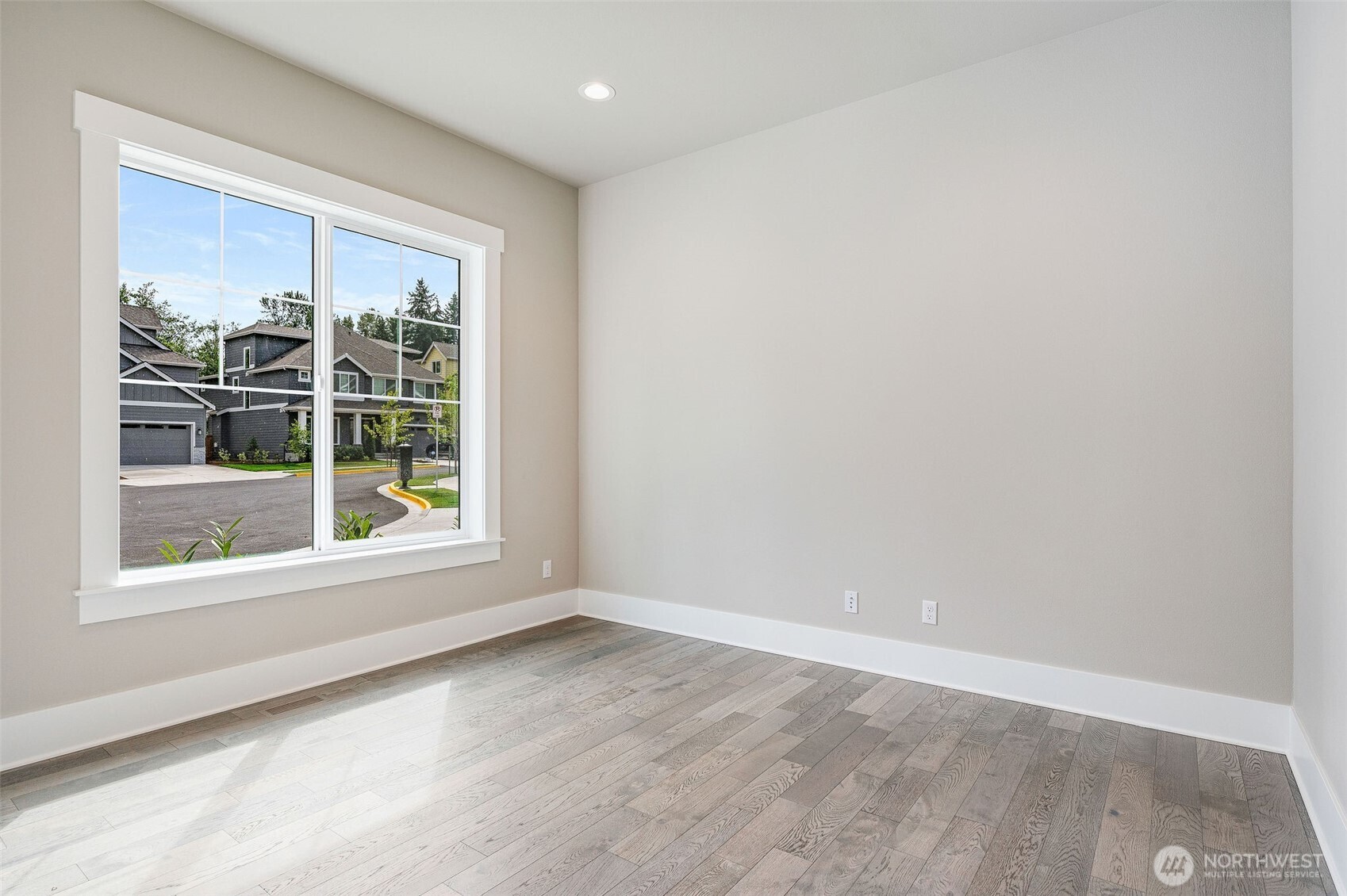 17254 NE 113th Court , Redmond, WA 98052