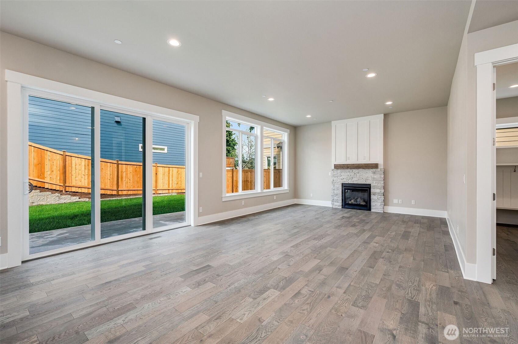 17254 NE 113th Court , Redmond, WA 98052