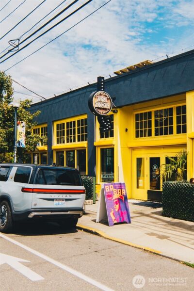 905 Cherry Street #701, Seattle, WA 98104 - Photo 25