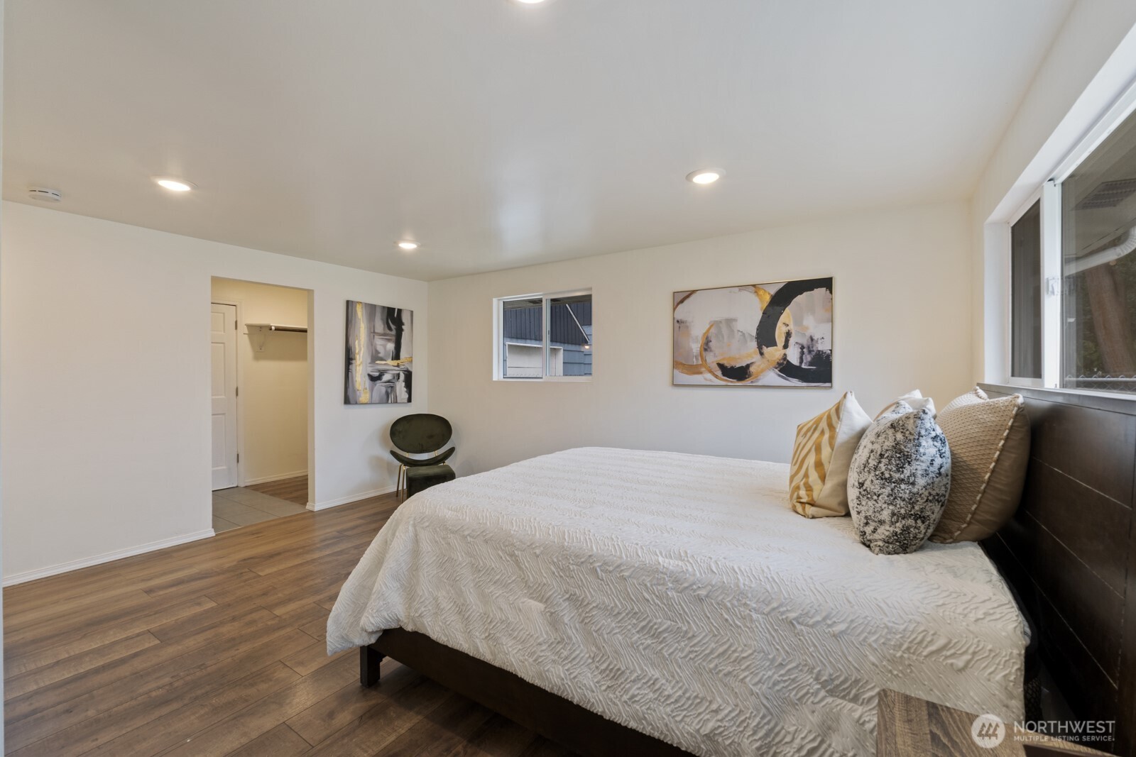 309 W Cole Street , Kent, WA 98032