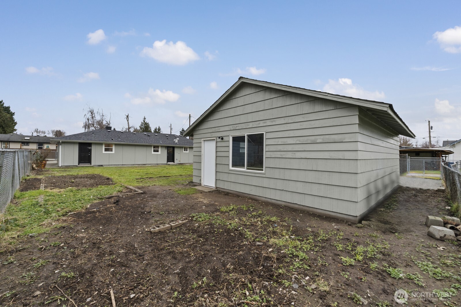 309 W Cole Street , Kent, WA 98032