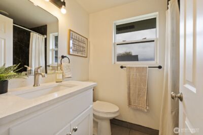 309 W Cole Street , Kent, WA 98032 - Photo 5